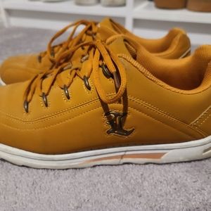 Lugz, size 10.5, yellow tan color.